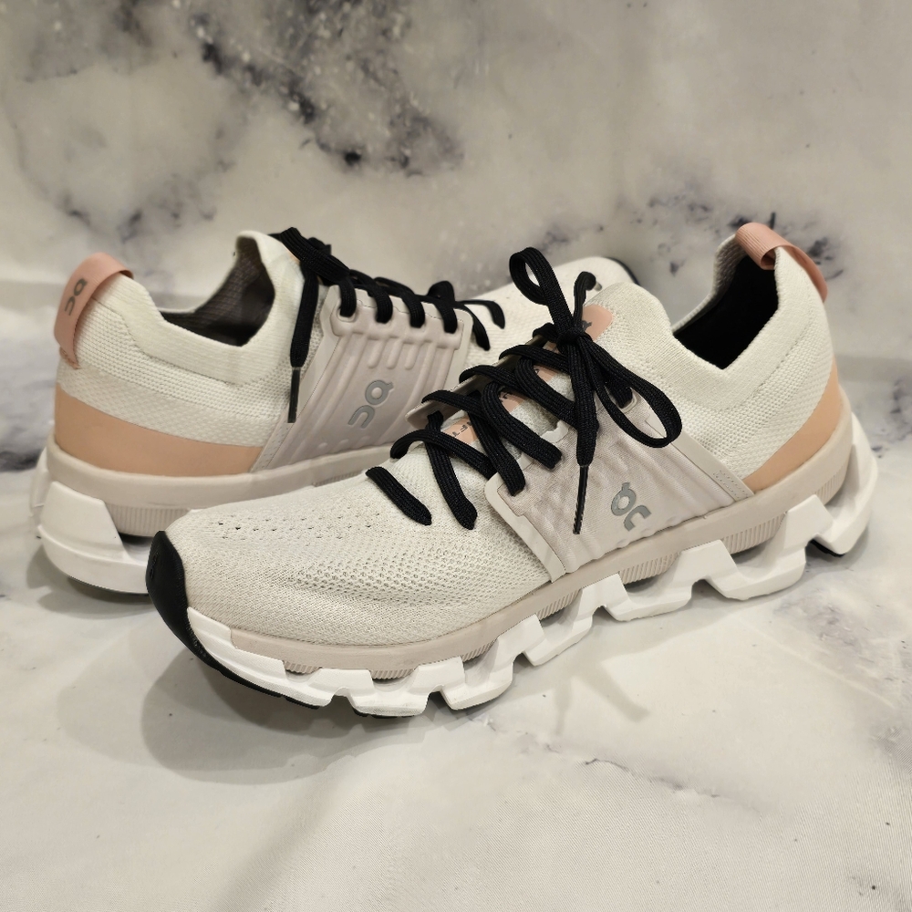 EUC ON Cloud Cloudswift 3 Running Shoes Sneakers in Ivory / Rose (Cream / Pink) - Picture 2 of 13